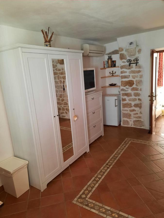 Room Ivana Rab Town Extérieur photo